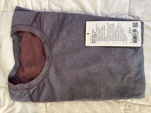 Mens Lululemon Short-Sleeve Metal Vent (Large) *Never Worn*